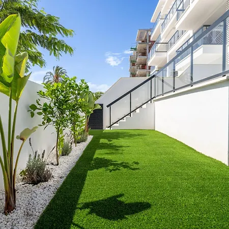 Luxury In Mil Palmeras *